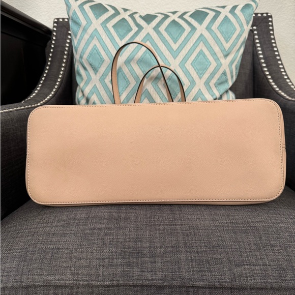 Michael Kors Jet Set Travel Large Saffiano Soft Pink Leather - Picture 3 of 7